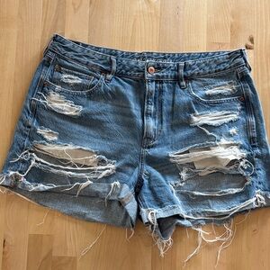 Distressed Blue Denim American Eagle Women's Shorts
